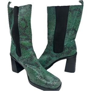 MIA Avant Garde Green Snake Print Leather Python Rare Y2K Sz 9 Opium Chunky Heel